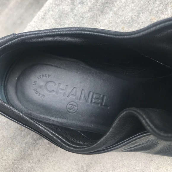 Chanel Leather Sneakers (DISCOUNTED!) - Picture 5 of 5